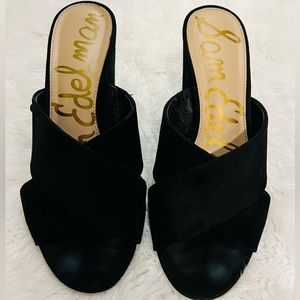 Sam Edelman Nahala Black Suede Wedge Sandal EUC
